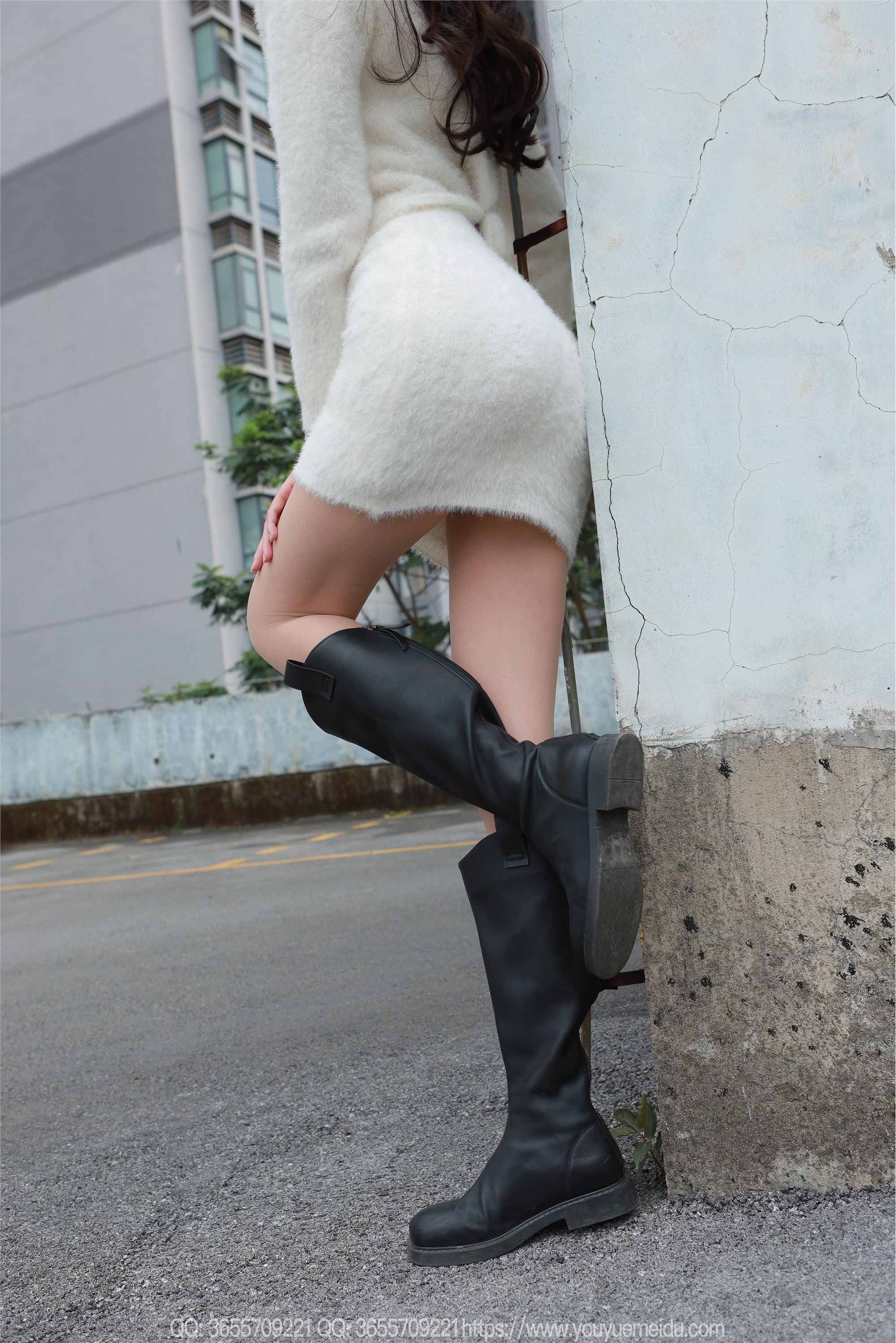 IESS异思趣向  2025.04.07 丝享家 .2021 团团《长靴包臀裙（下）》